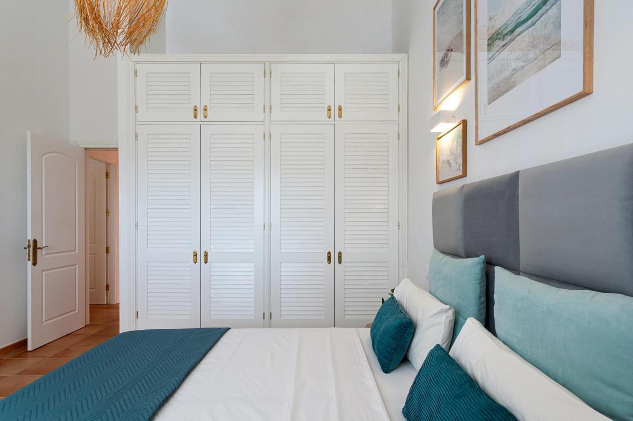 Stunning Villa With Breathtaking Ocean View Mogán エクステリア 写真