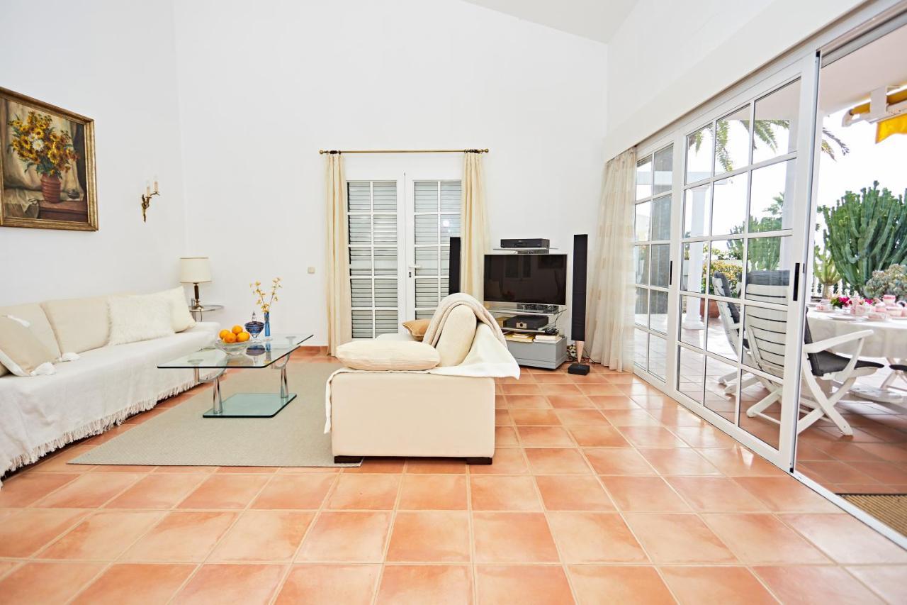 Stunning Villa With Breathtaking Ocean View Mogán エクステリア 写真